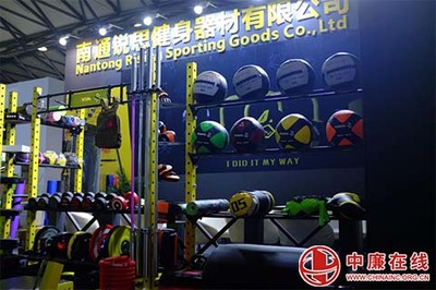 南通锐思健身产品亮相IWF上海国际健身展，革新办公健身设备新体验
